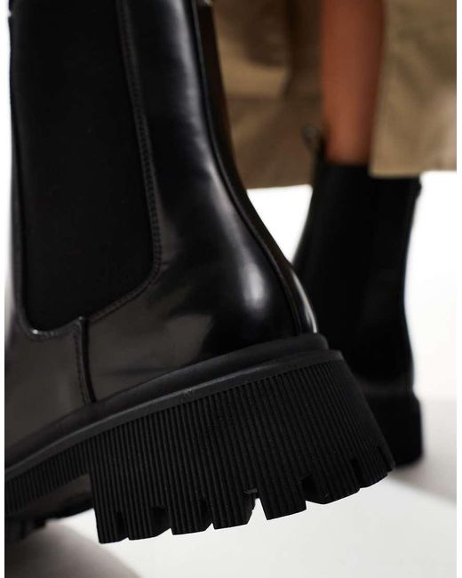 New Look Black Chunky Low Ankle Chelsea Boot