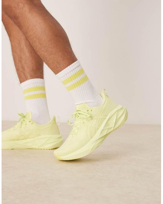 Asics Yellow Novablast 5 Lite-show Running Trainers for men