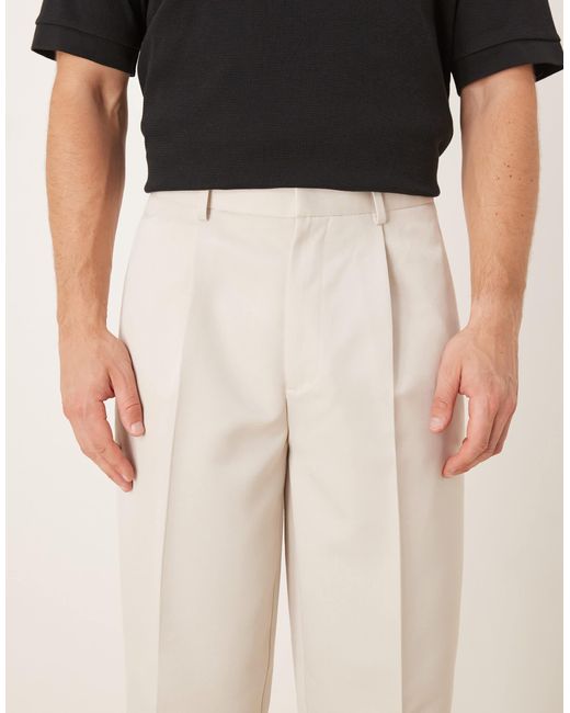 Pantalon fuselé oversize et élégant avec pinces devant - écru ASOS pour homme en coloris Natural