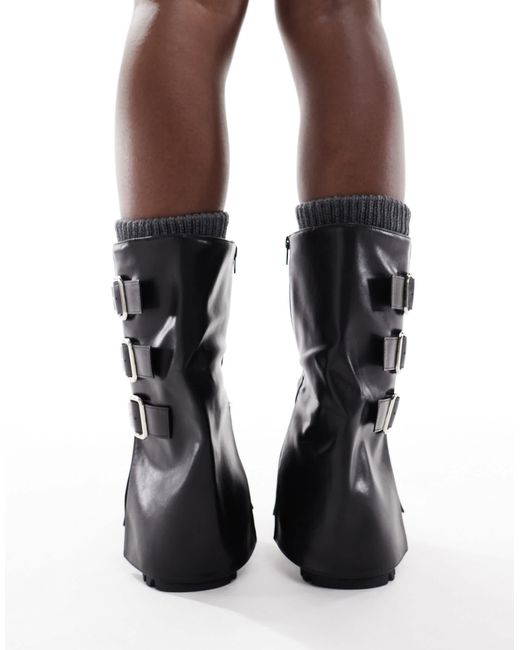 SEQWL Wide Fit Black Stella Buckle Detail Chunky Boots