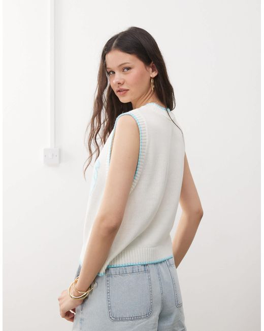 Reclaimed (vintage) White Knitted Tank With Fish Print