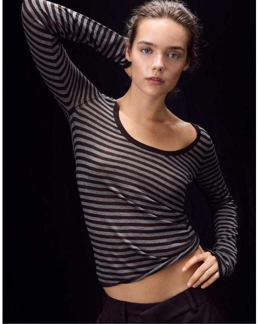 Maglione Basic Girocollo di Stradivarius in Blue