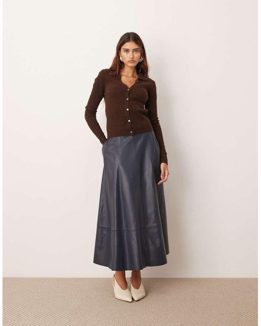 ARRANGE Brown Pure Merino Rib Knit Collared Button Through Top
