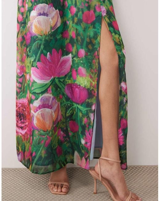 Hope & Ivy Green V Neck Frill Detail Short Sleeve Split Front Maxi Dress