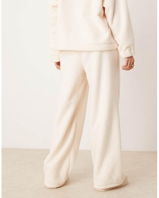 ASOS Loungebroek Van Microfleece Met Wijde Pijpen in het Natural
