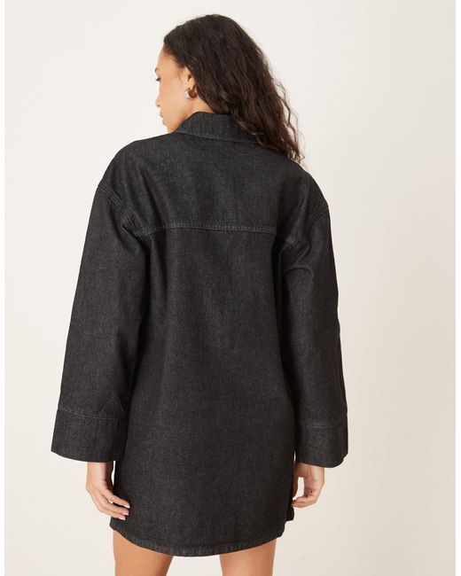 Robe chemise courte en jean à manches longues ASOS en coloris Black