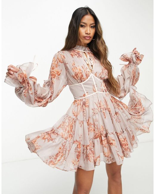 Robe courte plissée on sale