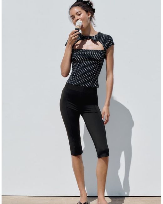 Stradivarius Blue Elastic Detail Capris