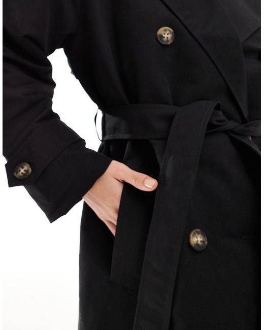 Gabardina larga negra con cinturón Vero Moda de color Black