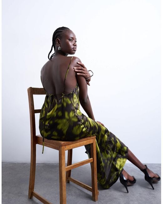 TOPSHOP Brown – maxi-trägerkleid mit wasserfallausschnitt und grunge-blumenmuster
