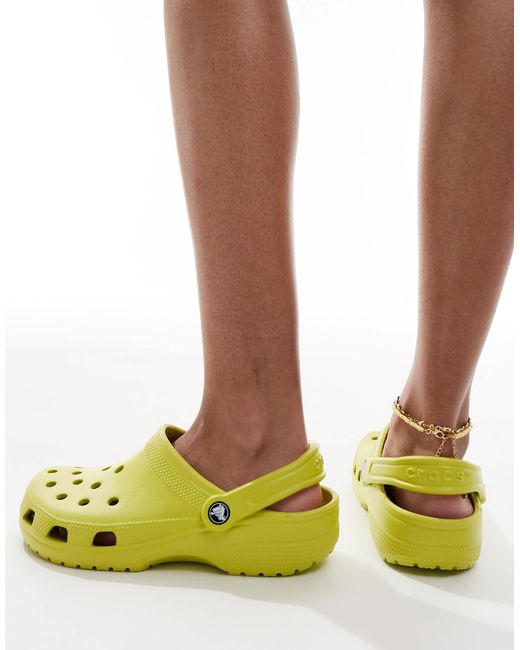 CROCSTM Yellow – classic – clogs