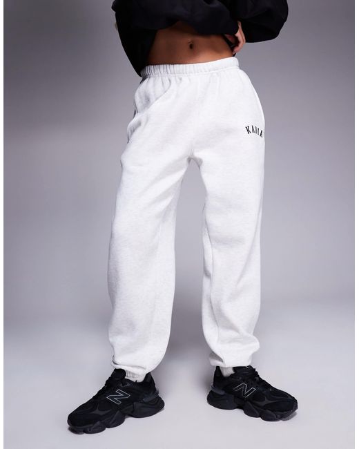 Kaiia White Petite – jogginghose