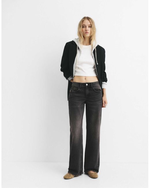 Pull&Bear White – straight jeans
