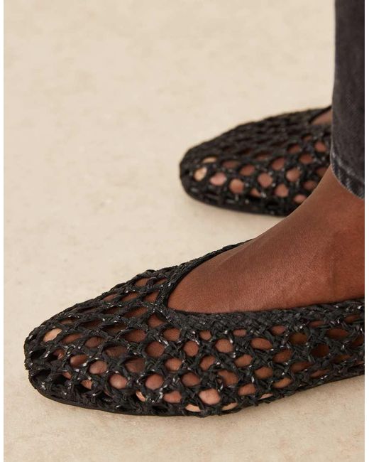 Linus di ASOS in Black