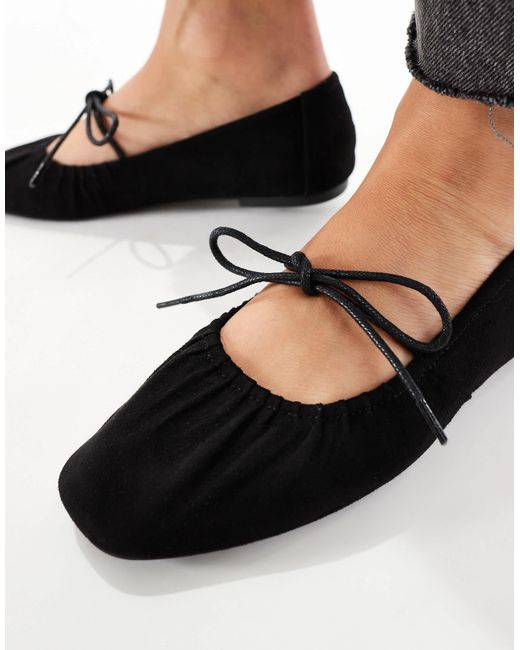 SEQWL Wide Fit Black Iris Tie Detail Ruched Ballet Flats