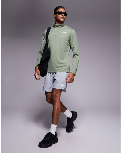 The North Face Gray Training 24/7 1/4 Logo Top for men