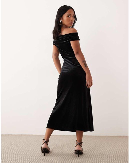 Nobody's Child Petite Black Pippa Bardot Velvet Maxi Dress