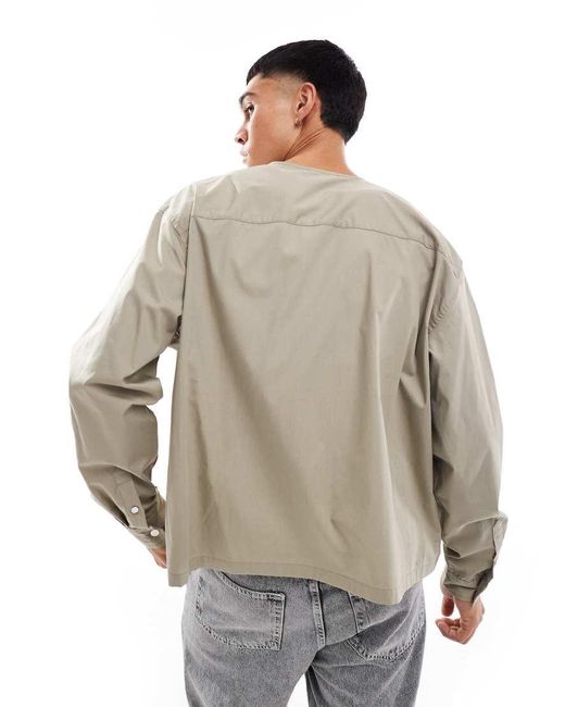 Camisa Negra De Corte Cuadrado Extragrande Con Cuello De Estilo Béisbol De -Beis Neutro ASOS de hombre de color Gray