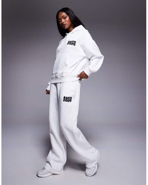 Sudadera Y Negra Extragrande Con Capucha Y Estampado Efecto Burbuja En La Espalda Studio De (Parte De Un Conjunto)-Blanco Kaiia de color White