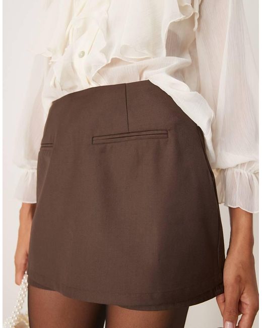 NARRATED Natural Mini Skort