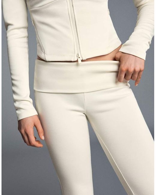 Bershka Flared Broek in het Gray