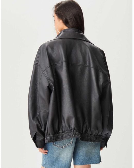 Stradivarius Blue – oversize-jacke aus kunstleder