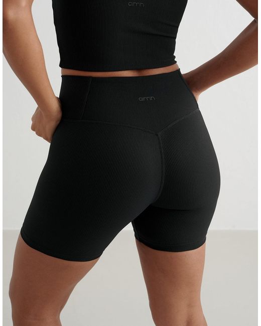 Short Aim'n en coloris Black