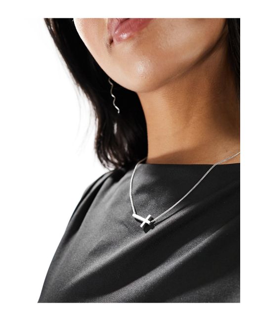 Esclusiva x asos - collana argentata con pendente a croce di AllSaints in Black