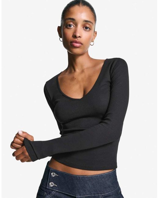 Bershka Black Long Sleeve V-neck T-shirt