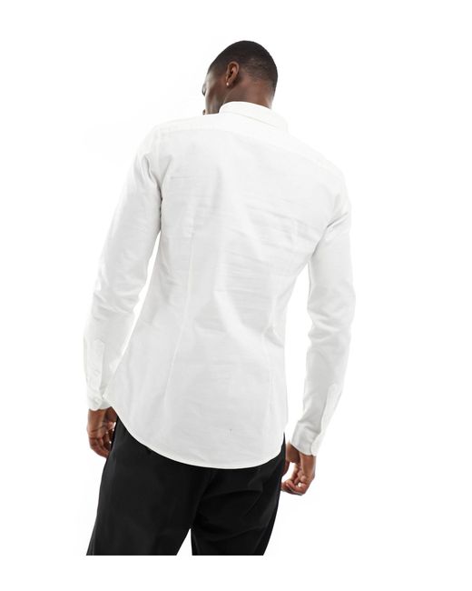 Camicia attillata a maniche lunghe, colore di New Look in White da Uomo