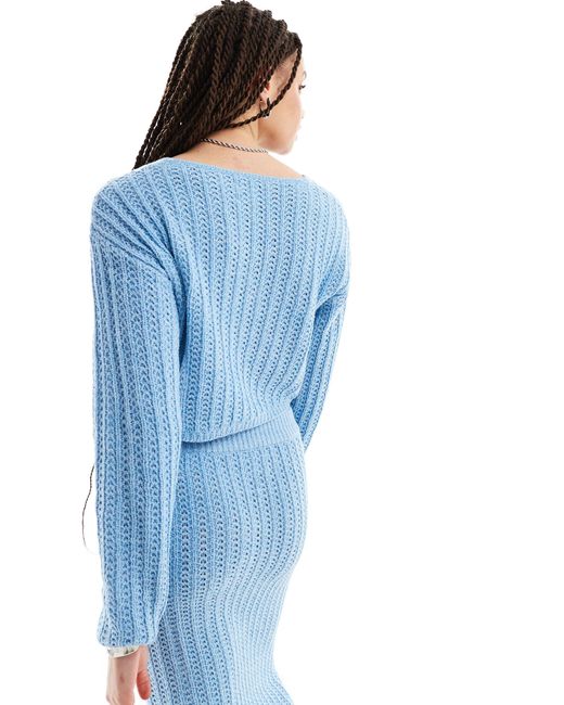 ASOS Blue Asos Design Tall Knitted V Neck Crop Jumper