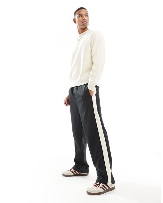 Jack & Jones White Karl Fit Loose Fit Sweat Pants With Side Stripe for men
