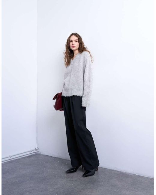 TOPSHOP Pluizig Gebreide Trui Met V-Hals Van Premium Alpacawol in het Gray