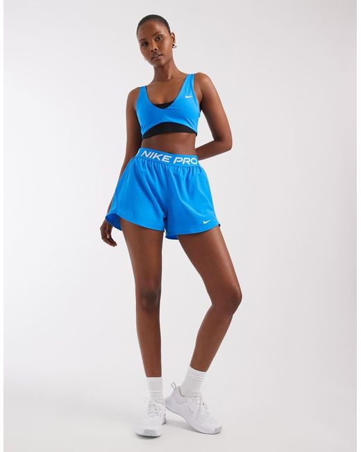 Nike di Nike in Blue