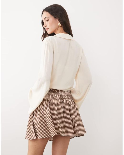 New Look Natural Shirred Panel Mini Skirt
