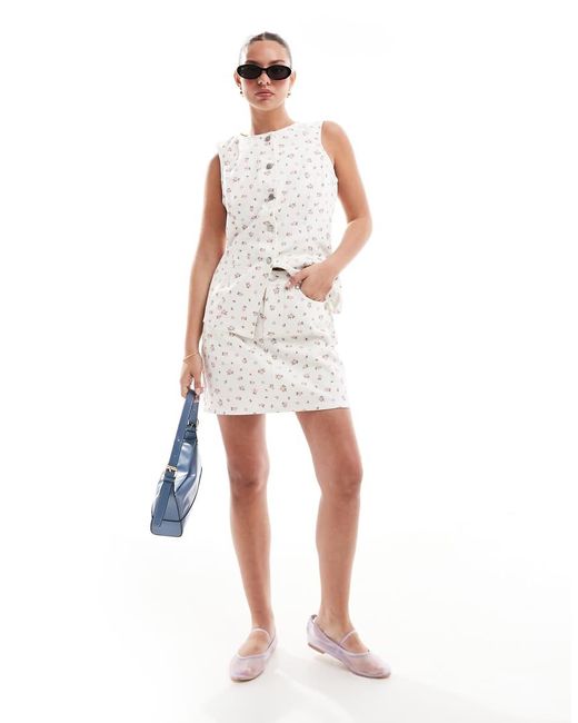 Gilet di Threadbare in White