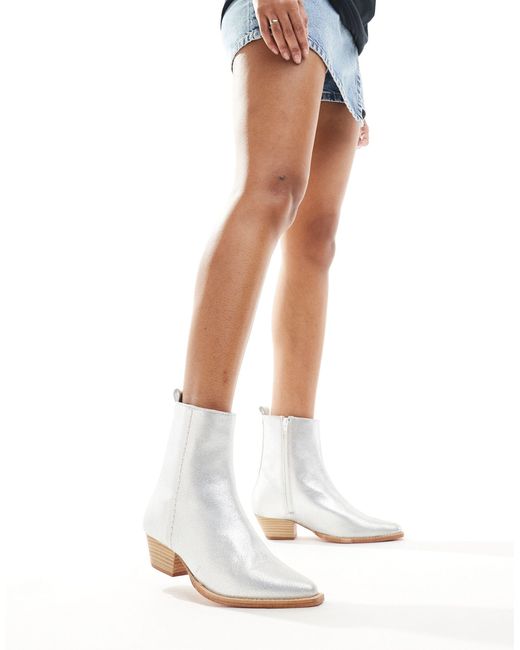 Free People White Bowers Leather Western Ankle Boots