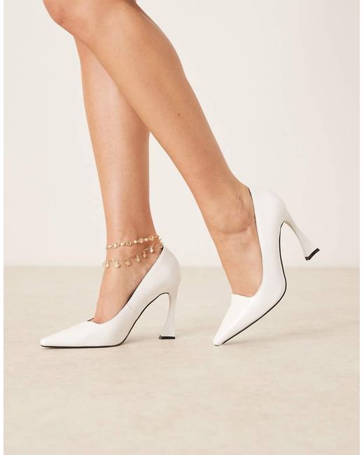 Raid Natural Aleener Heeled Court Shoes