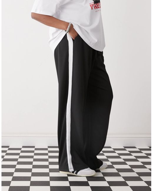 Noisy May White Wide Leg jogger With Side Stripe