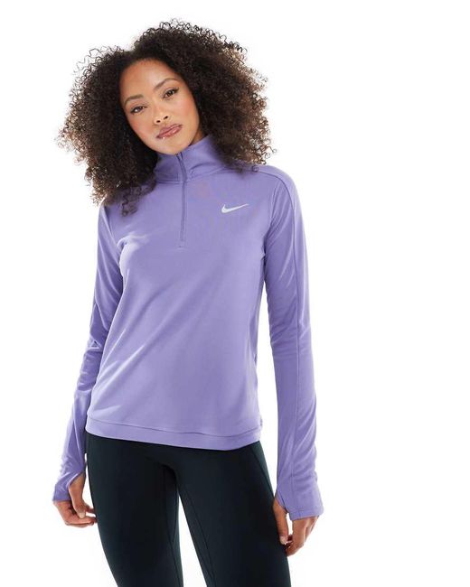 Nike Pacer in het Purple