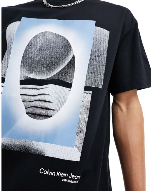 Camiseta negra con estampado fotográfico meta Calvin Klein de hombre de color Black