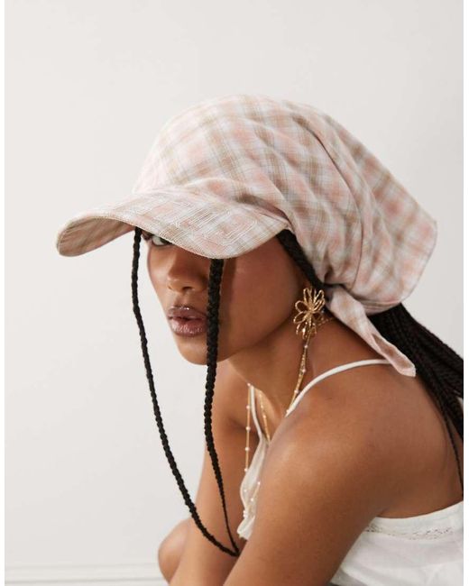 Pañuelo Para La Cabeza Rosa A Cuadros Con Detalle De Gorra De Collusion de color Brown