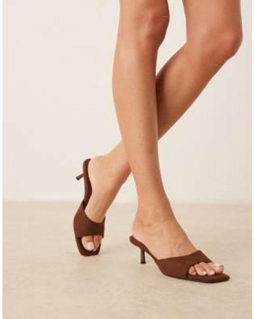 Hyped - mules à petit talon en suédine - chocolat ASOS en coloris Natural