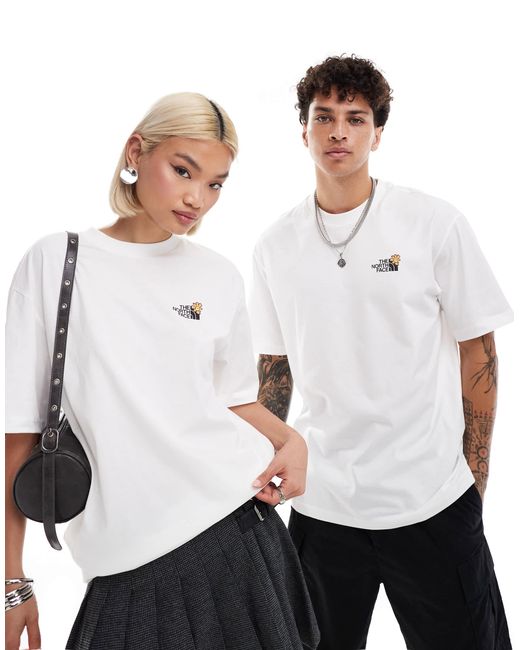 【超おすすめ】The North Face Bloom Oversized T-Shirt THE NORTH FACE Bloom Oversized T-Shirt - Grey ザ ノース