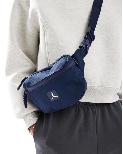 Nike – cordera – gürteltasche in Blue für Herren