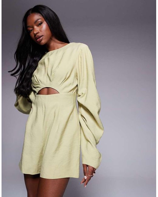 ASOS Playsuit Met Gebogen Mouwen En Geplooid Detail in het Natural