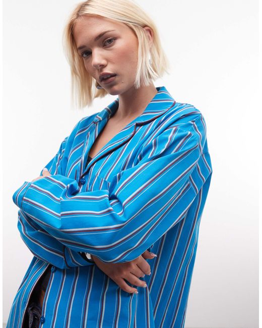 Reclaimed Vintage Blue – hemd im pyjama-stil mit blauen streifen und reverskragen, kombiteil