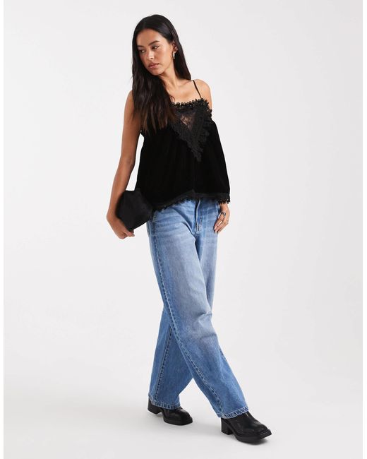 Miss Selfridge Black – camisole-oberteil aus samt und spitze
