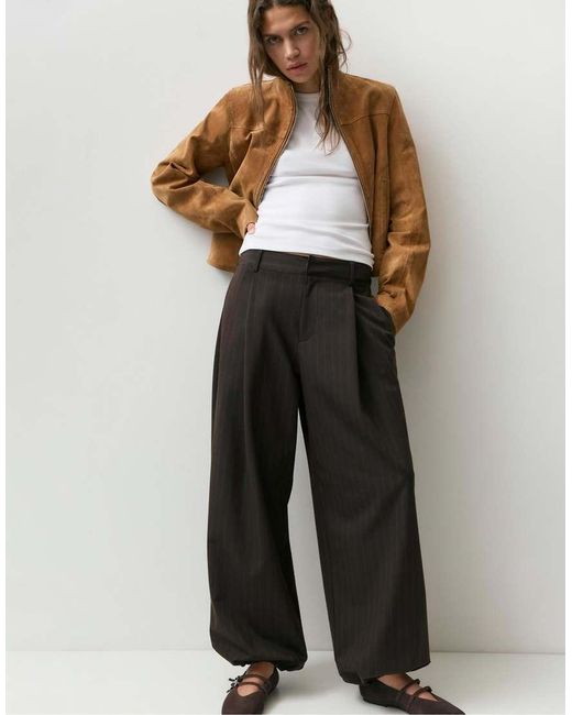Pull&Bear Brown Striped Barrel Trousers With Darts