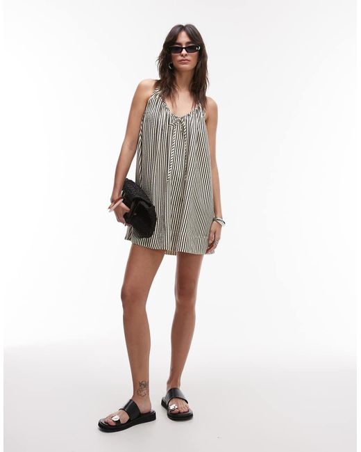 Vestido Corto A Rayas Monocromáticas De Corte Trapecio Con Cuello Halter De TOPSHOP de color Gray